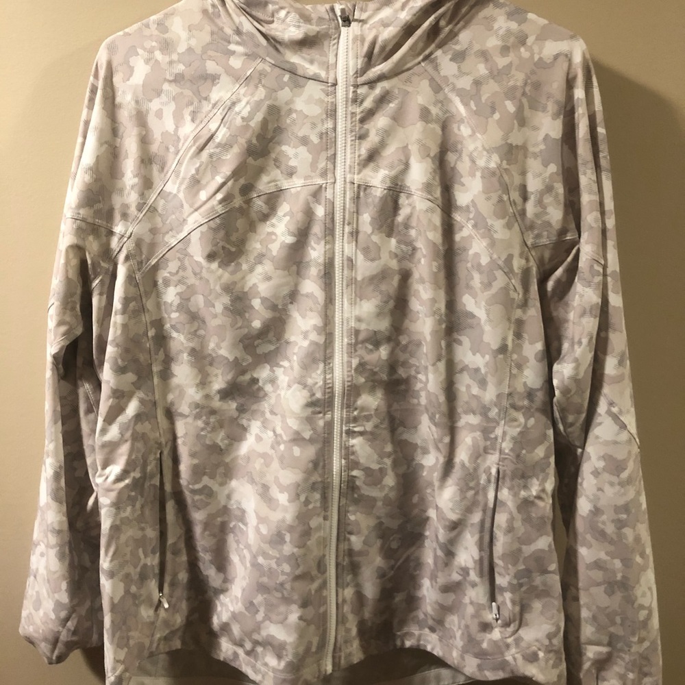 Athleta Run Free Camo Jacket